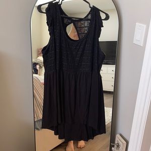 Black Sleeveless Top